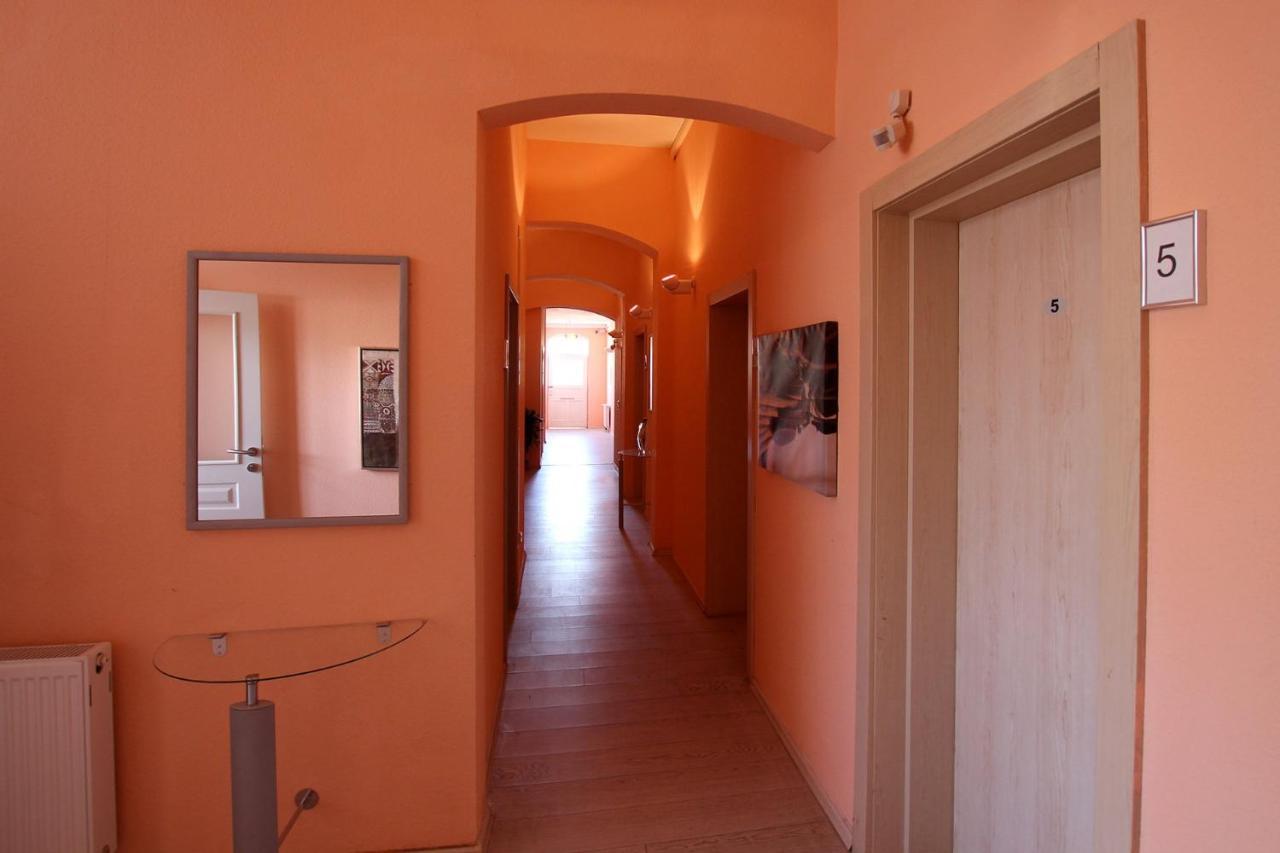 Relax Hotel-Ludwigshafen Экстерьер фото
