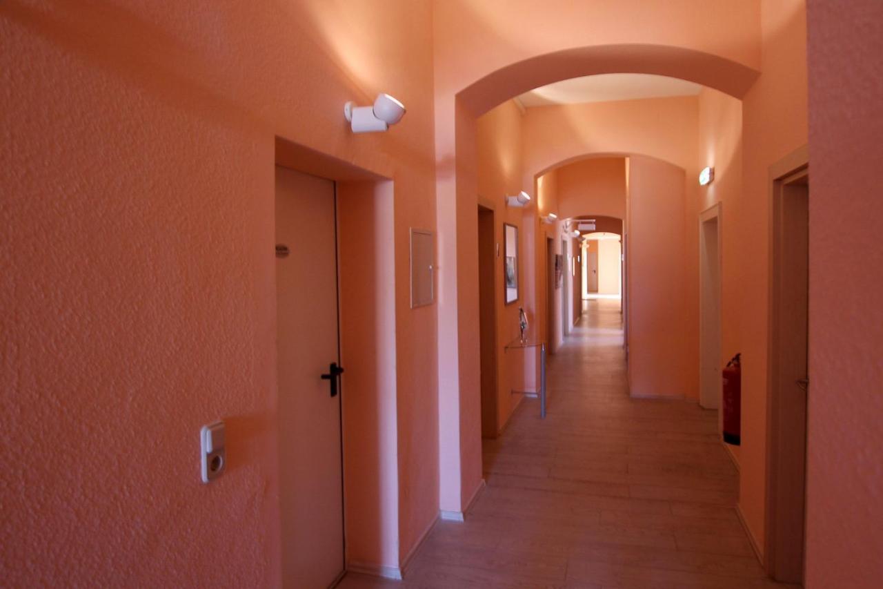 Relax Hotel-Ludwigshafen Экстерьер фото