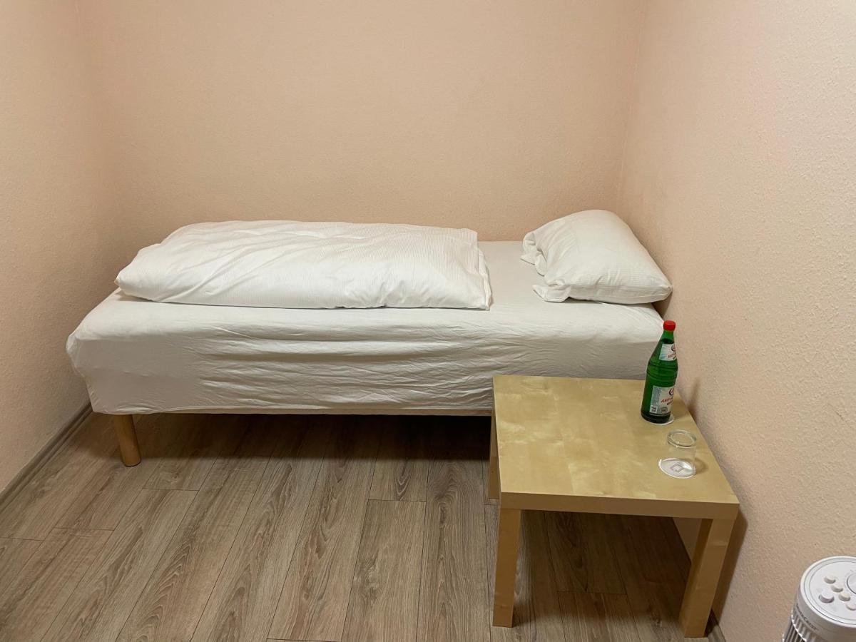 Relax Hotel-Ludwigshafen Экстерьер фото